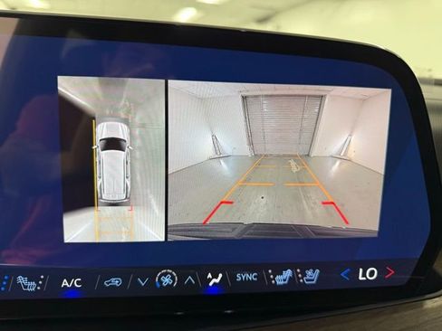 New 2026 Chevrolet Tahoe High Country w/ Sun And Tow Package image 24