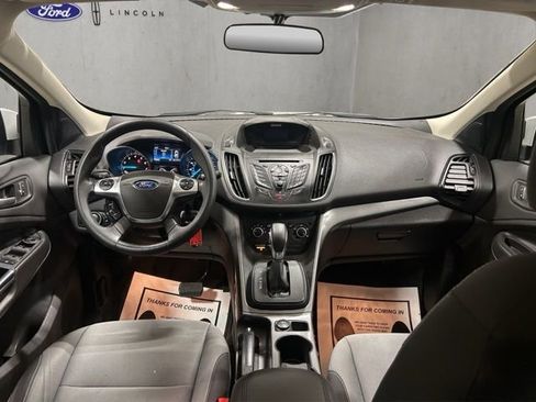 Used 2016 Ford Escape SE AWD/4WD image 2