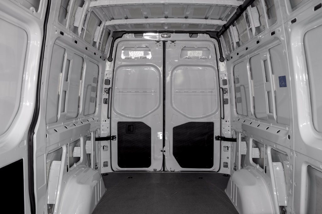 New 2025 Mercedes-Benz Sprinter 2500 image 19