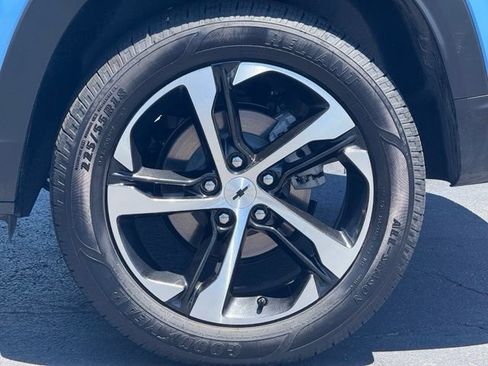 Used 2024 Chevrolet Trax RS w/ Driver Confidence Package FWD image 11