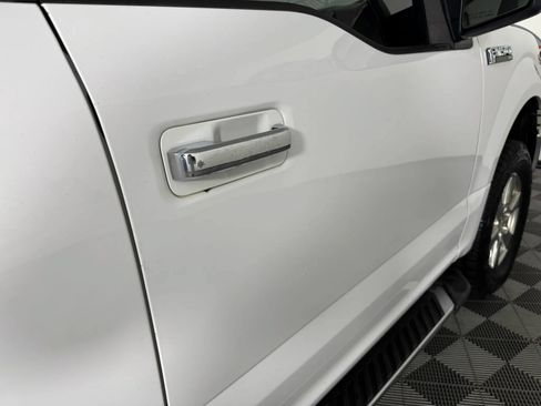 Used 2019 Ford F150 XLT w/ Equipment Group 302A Luxury AWD/4WD image 27