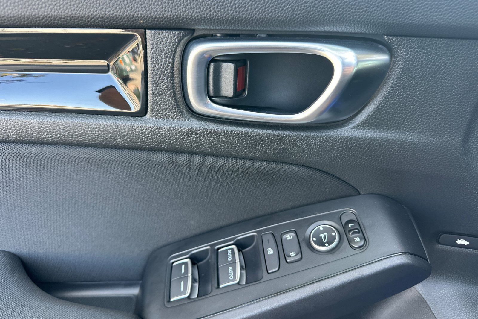 Used 2024 Honda Civic EX image 11