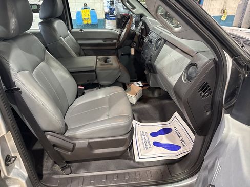 Used 2011 Ford F350 XL w/ Skid Plate Pkg image 25
