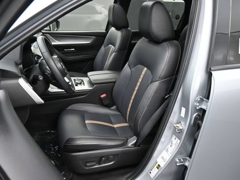 Used 2025 MAZDA CX-90 3.3 Turbo w/ Premium Plus Pkg AWD/4WD image 18