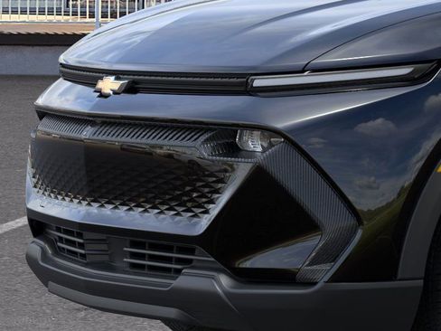 New 2026 Chevrolet Equinox EV LT image 13