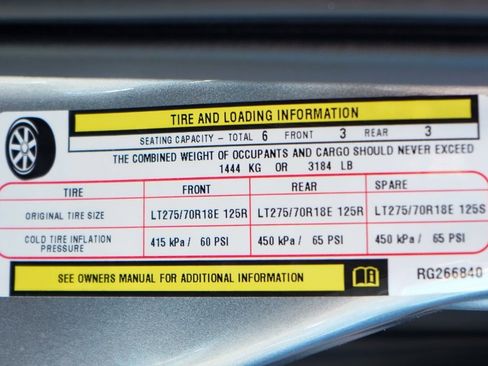 Used 2024 RAM 2500 Tradesman w/ Chrome Appearance Group image 50