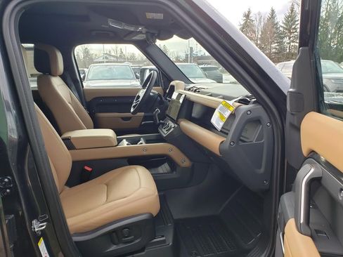 New 2026 Land Rover Defender 110 S image 17