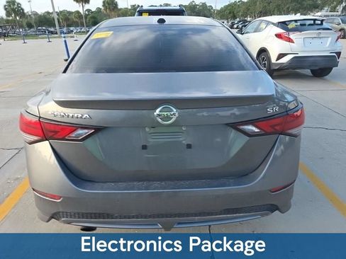 Used 2023 Nissan Sentra SR w/ SR Premium Package FWD image 5