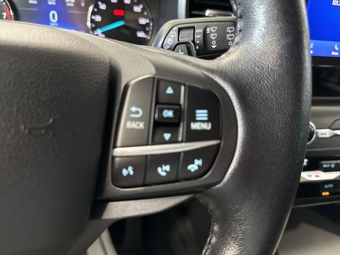 Used 2020 Ford Explorer XLT w/ Comfort Package image 20