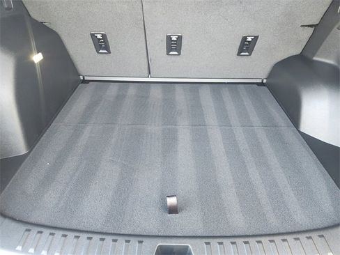 Used 2026 Chevrolet Equinox RS w/ Convenience Package III FWD image 34