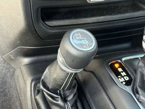 Used 2021 Jeep Gladiator Overland w/ Popular Equipment Package image 38