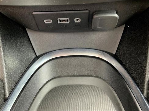 Used 2022 Chevrolet Malibu LT FWD image 35
