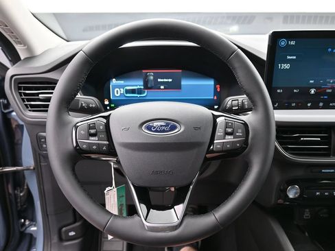 New 2024 Ford Escape SE w/ PHEV Premium Package FWD image 15
