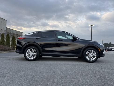 Used 2025 Buick Envista Preferred w/ Convenience I Package image 11