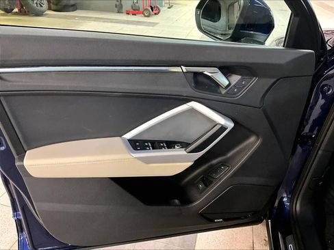 Used 2022 Audi Q3 2.0T Premium Plus image 9