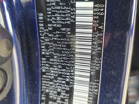 Used 2025 Toyota Corolla SE FWD image 15