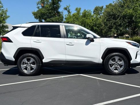 Used 2024 Toyota RAV4 XLE FWD image 10