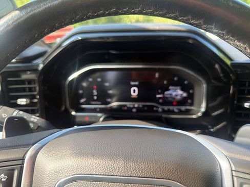 Certified 2023 GMC Sierra 1500 SLT w/ SLT Premium Package AWD/4WD image 19