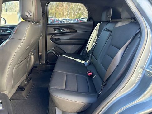 Used 2022 Chevrolet TrailBlazer RS w/ Technology Package image 17