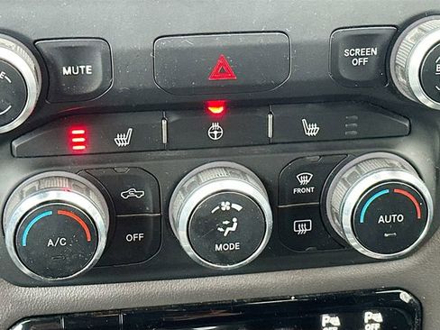 Used 2019 RAM 1500 Big Horn image 20