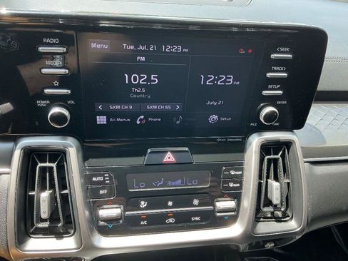Used 2021 Kia Sorento S w/ Panoramic Sunroof Package FWD image 25