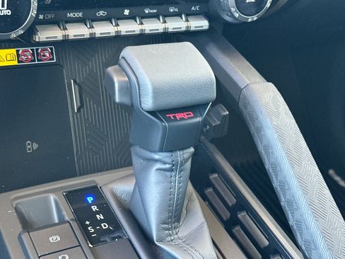 New 2026 Toyota Tacoma TRD Off-Road w/ TRD Off Road Premium Package AWD/4WD image 23