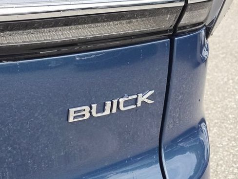 New 2026 Buick Enclave Avenir w/ Super Cruise Package FWD image 9