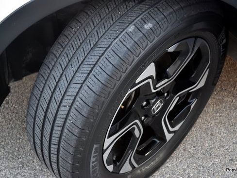 Used 2018 Honda CR-V Touring image 5