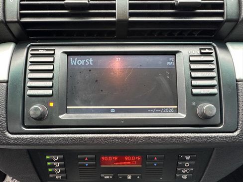 Used 2002 BMW X5 4.6is image 32