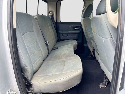Used 2017 RAM 1500 SLT RWD image 23