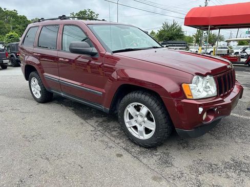 Used 2007 Jeep Grand Cherokee Laredo image 3