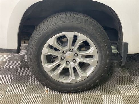 Certified 2023 Chevrolet Silverado 1500 LTZ w/ LTZ Premium Package image 18