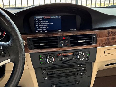 Used 2008 BMW 335i Convertible image 6