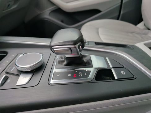 Used 2018 Audi A4 2.0T allroad Premium Plus AWD/4WD image 26