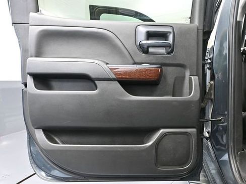 Used 2018 GMC Sierra 1500 SLT AWD/4WD image 41