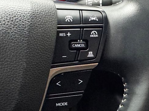 Used 2024 Toyota Crown XLE image 29