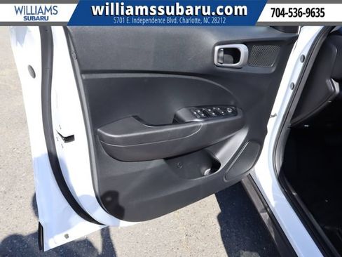 Used 2023 Hyundai Venue SEL w/ Cargo Package FWD image 17
