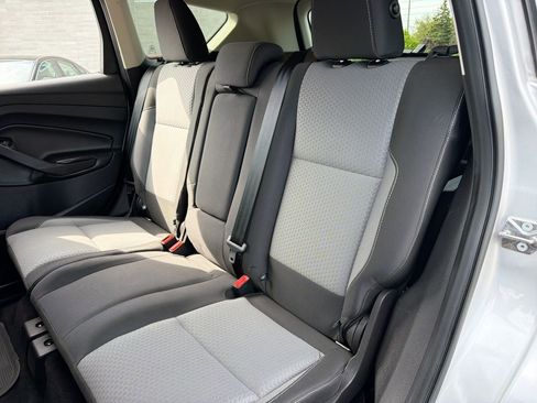 Used 2017 Ford Escape SE AWD/4WD image 23