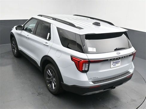New 2026 Ford Explorer Active w/ Active Comfort Package image 24