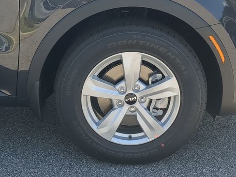 New 2026 Kia Sorento LX image 10