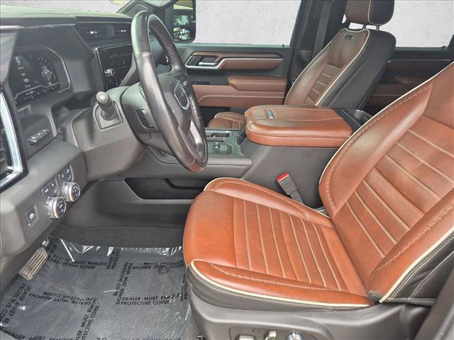 Used 2025 GMC Sierra 2500 Denali Ultimate AWD/4WD image 16