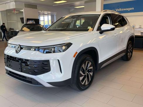 New 2026 Volkswagen Tiguan S image 4