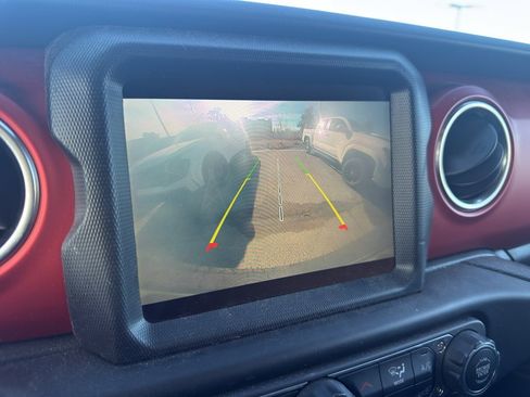 Used 2020 Jeep Wrangler Unlimited Rubicon image 17