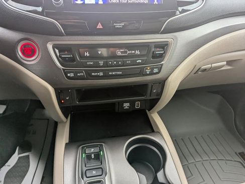 Certified 2023 Honda Ridgeline RTL image 15