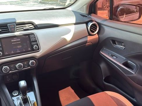 Used 2021 Nissan Versa SV FWD image 15