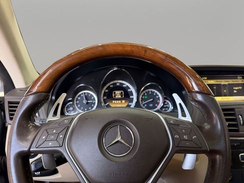 Used 2012 Mercedes-Benz E 550 Coupe image 17