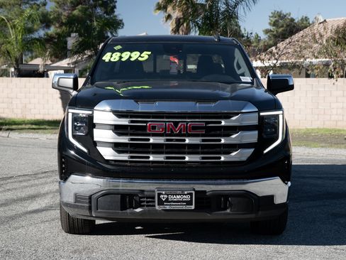 New 2024 GMC Sierra 1500 SLE w/ Preferred Package image 4