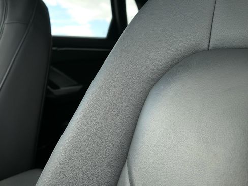 Used 2024 Audi Q3 2.0T Premium image 13