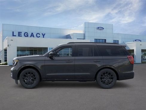 New 2026 Ford Expedition Platinum w/ Stealth Appearance Package AWD/4WD image 3