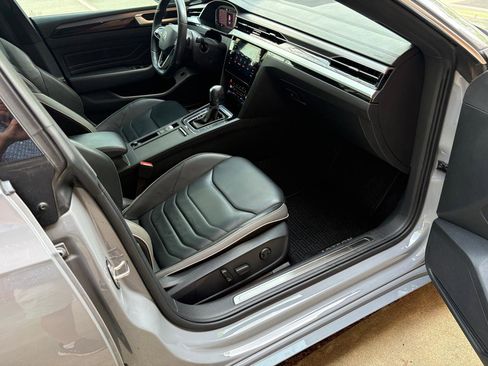Used 2023 Volkswagen Arteon SEL w/ Arteon MDO Package AWD/4WD image 16